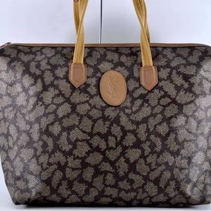 Yves Saint Laurent Toto Bag Leather Black Gray Logo Used Authentic